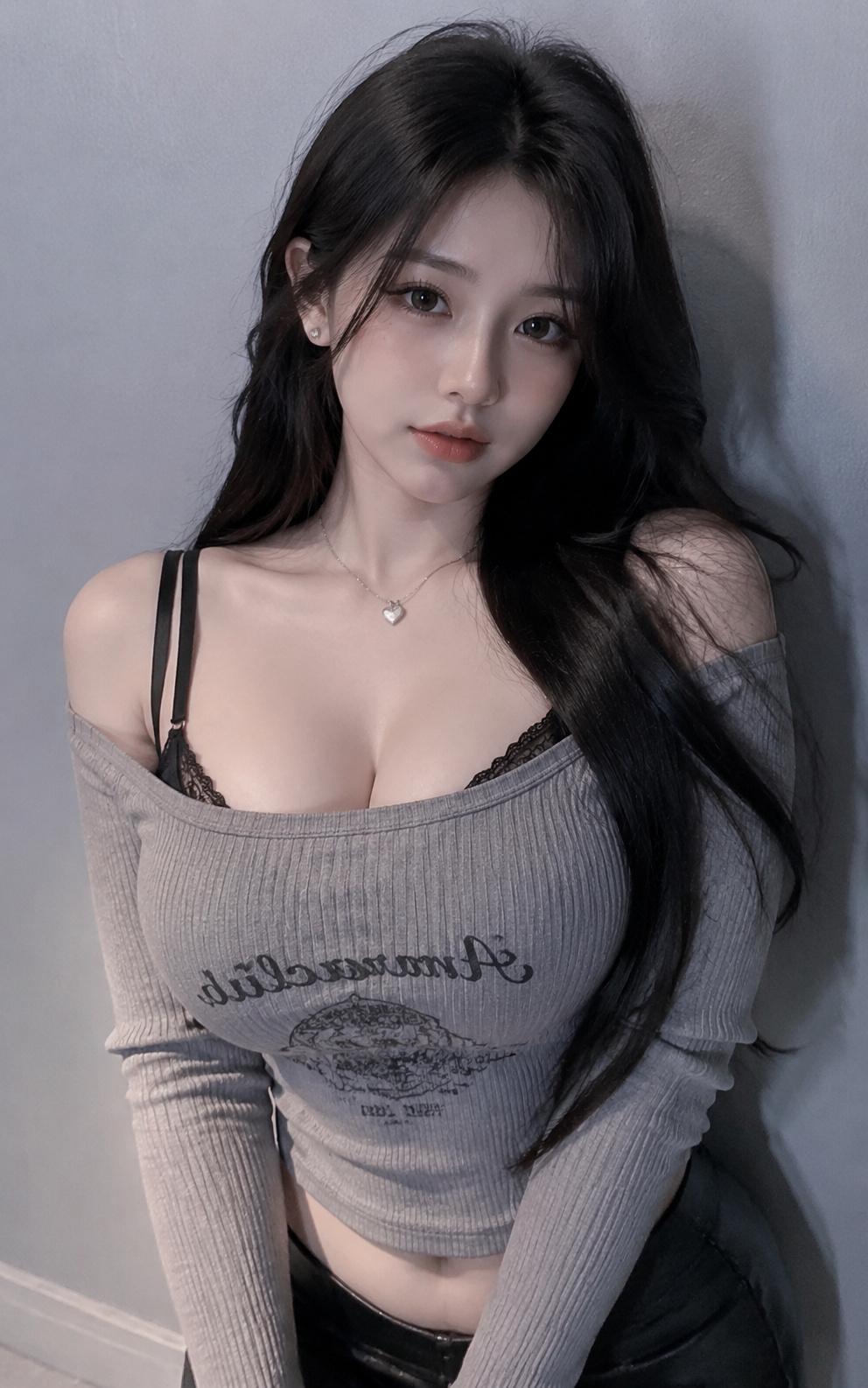 画面中的主体是一位丰满纯欲韩系轻熟美人、小巧纤细…